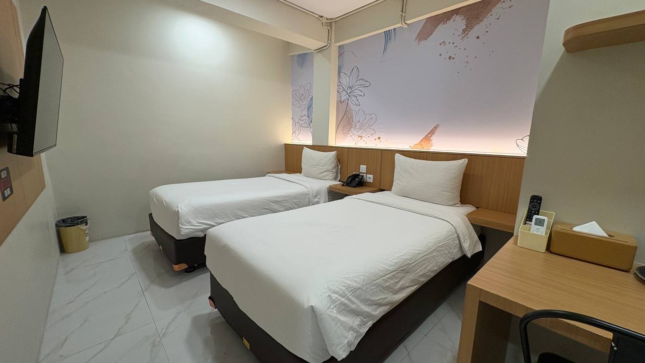 Superior Twin Room 2